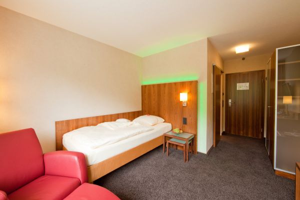 Seehotel (Kell am See)